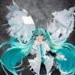 미쿠16주년피규어